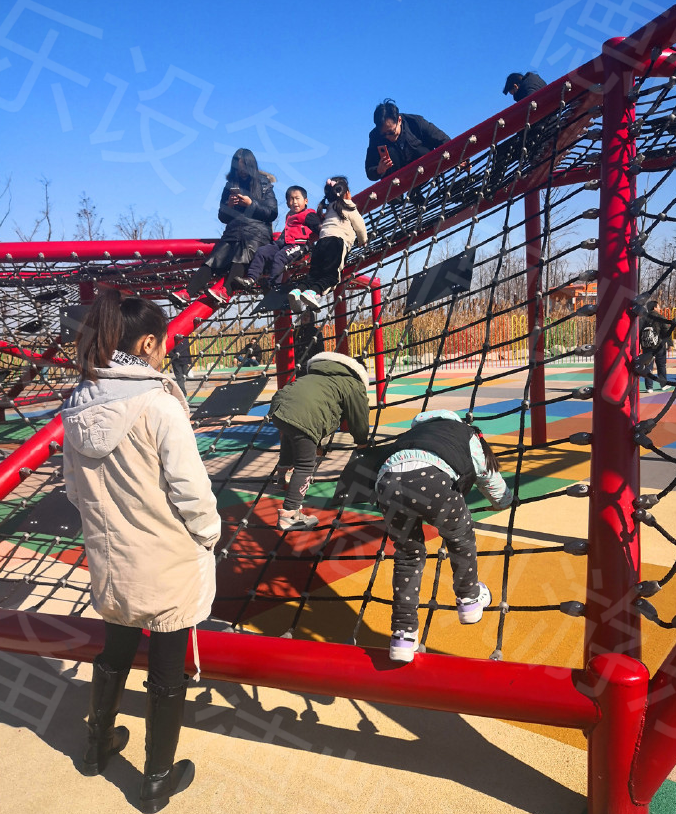 兒童樂(lè)園設(shè)備